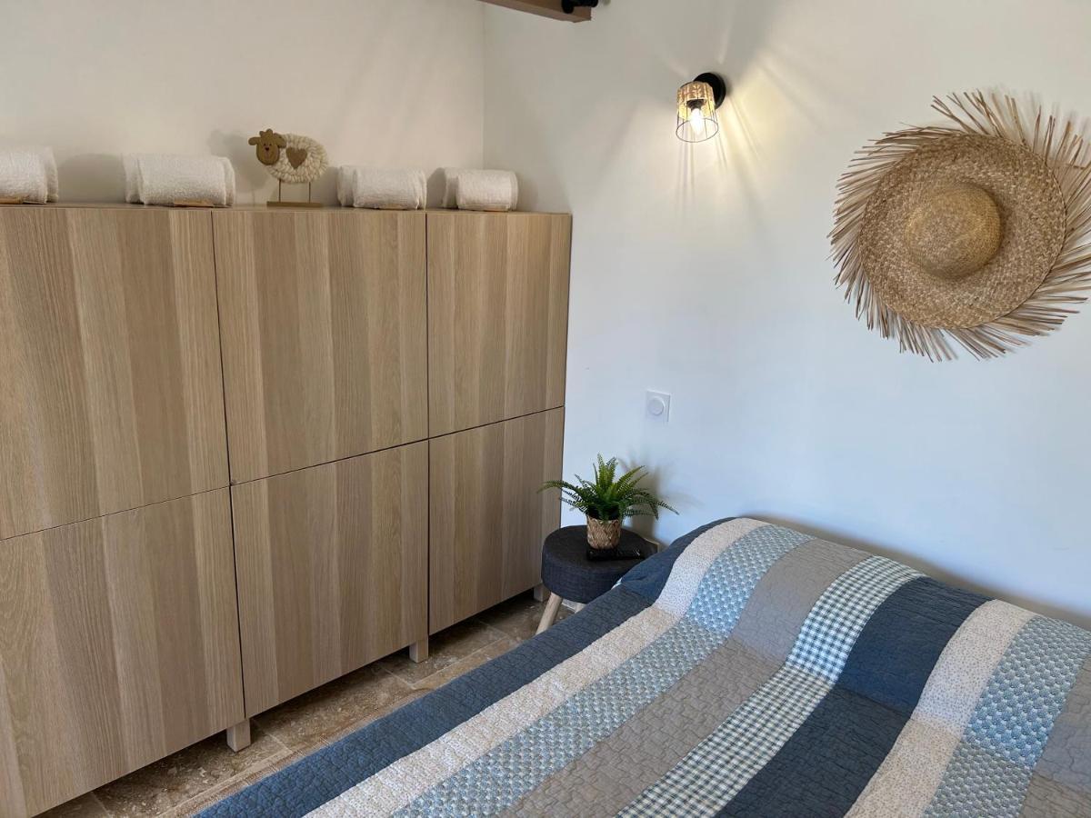 Studio A La Ferme Villa อาร์ลส์ ภายนอก รูปภาพ